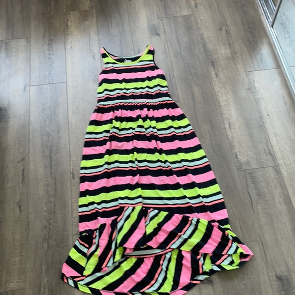 Circo Other - Colorful dress. Casual. Size 14/16 (XL)